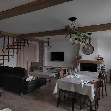 Maison Familiale 4 9 Vacanciers בית נופש